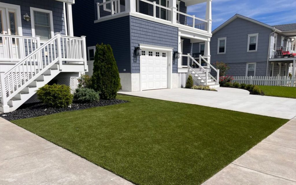 Synthetic Putting Greens